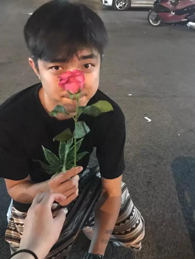 这故事又让人重新相信爱情了丨好G友的故事