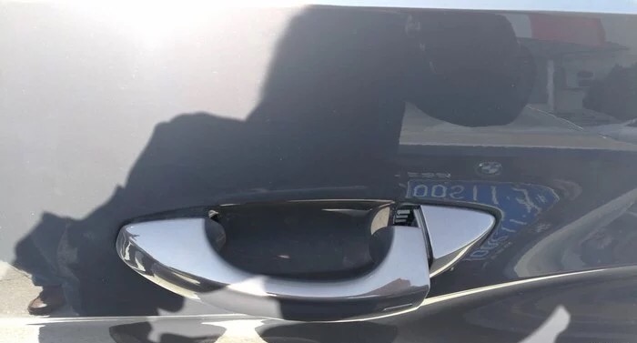 途昂提车1周，门把手坏了2次，维修师傅看了也直摇头