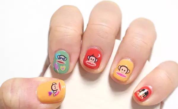 时尚圈的年意顶级大牌的一点心意，收下吧！