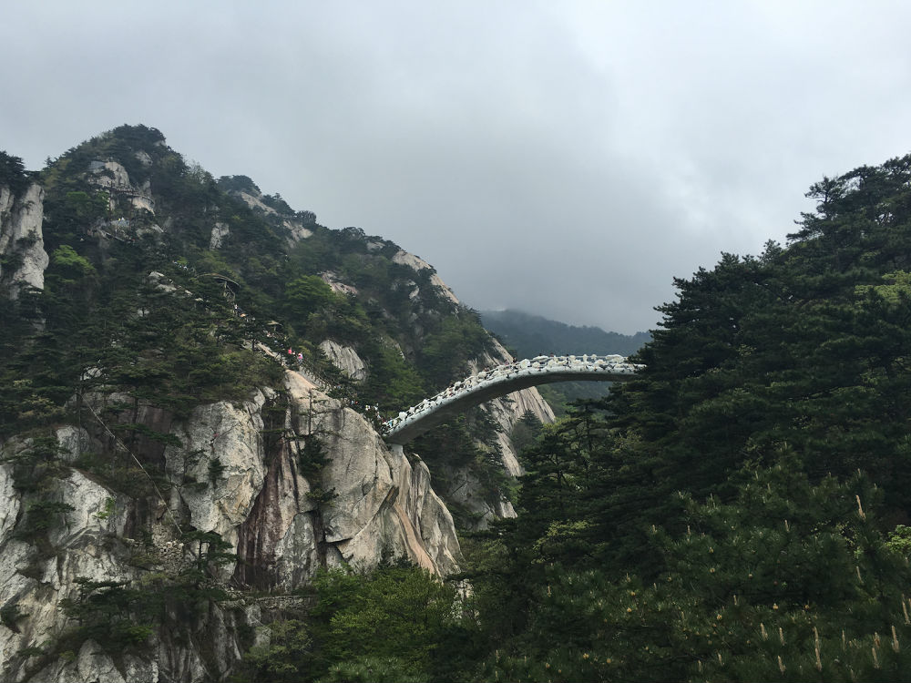 山东领秀户外:千里挺进大别山,众雄傲视天堂寨