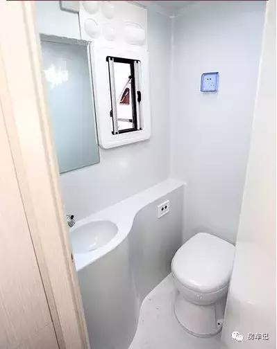 大通v80升顶房车用车体验,法美瑞v80