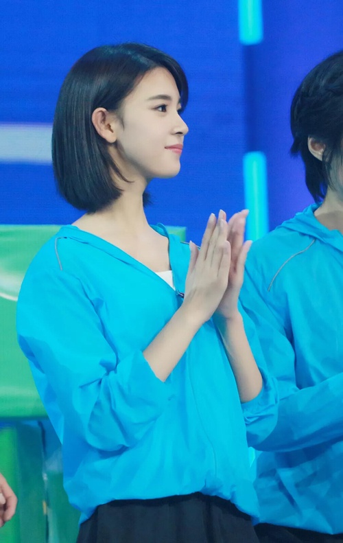 陈都灵颜值特征,陈都灵跟谁相似