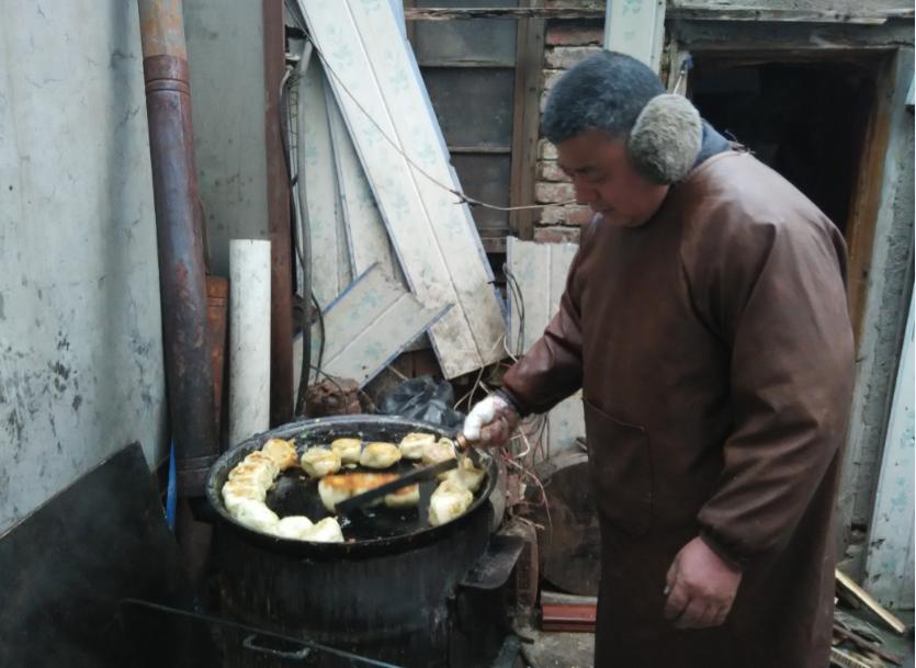 青岛旅游第一餐,好客山东大虾青岛版