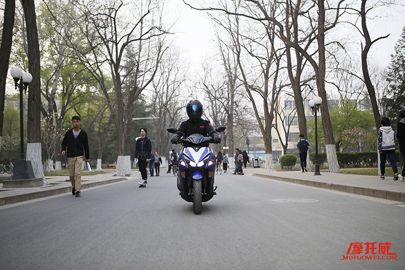 nvx155雅马哈踏板,雅马哈nvx155试驾