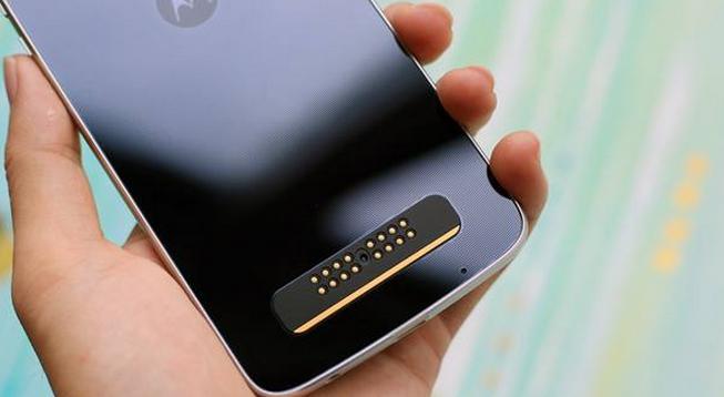 顶级摄影与音乐性能,这台模块化手机发布半年跌4成变2099