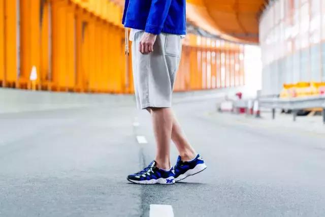 这双球鞋帅得有点过分，难怪去时装周的人都在穿