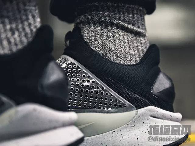 最爱穿西服的王经理,为什么会被白老板带去泰国旅游呢?