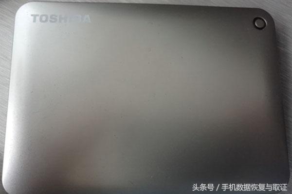 东芝canvioflex移动硬盘,东芝移动硬盘咔咔响