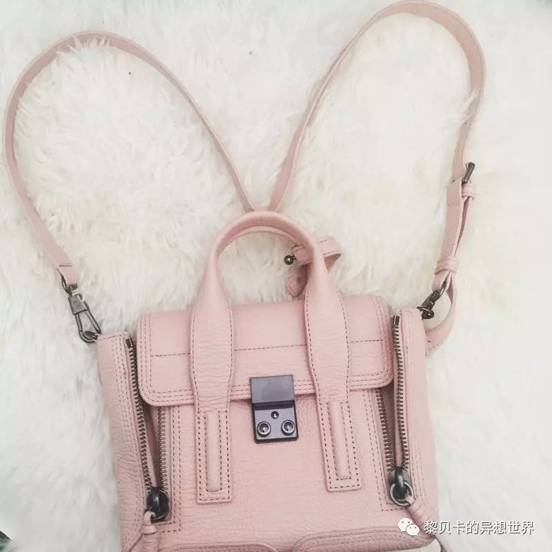 不想出门一出门就烦,不想出去但一出去就很嗨