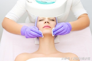 果酸焕肤精华液与果酸的区别,果酸换肤适合角质层薄的人吗