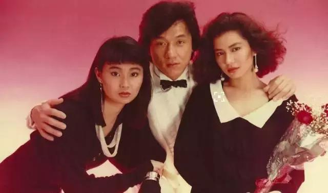 张国荣抱周润发视频,左拥右抱走向人生巅峰