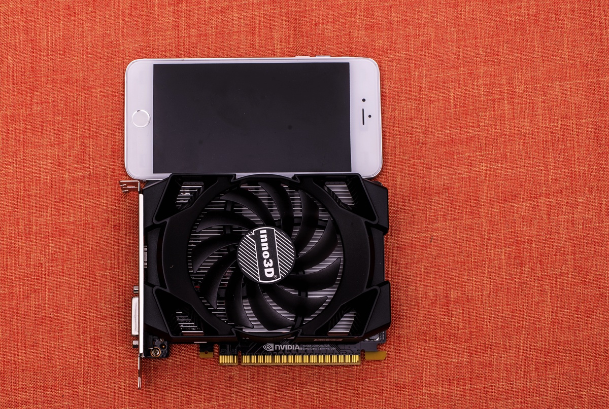 rx460显卡与750ti性能差距,rx460和1060显卡哪个好