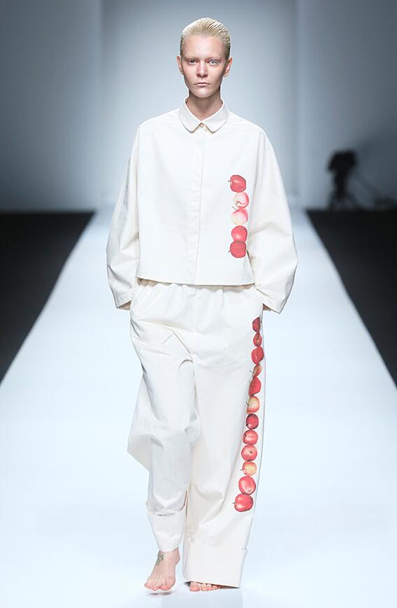 上海时装周简约风格,上海时装周穿搭夏天