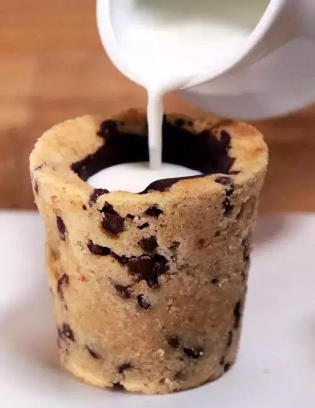 到底是谁抄袭了谁？淘宝同款高配搅拌杯20美金登陆海外！