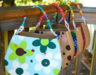 废纸箱做户外儿童玩具,废纸箱做可爱的宝宝