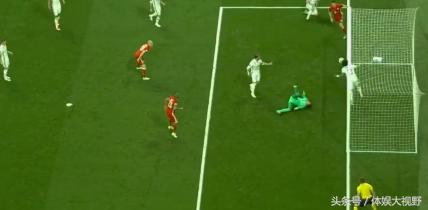 皇马后卫飞铲集锦,皇马后卫技术