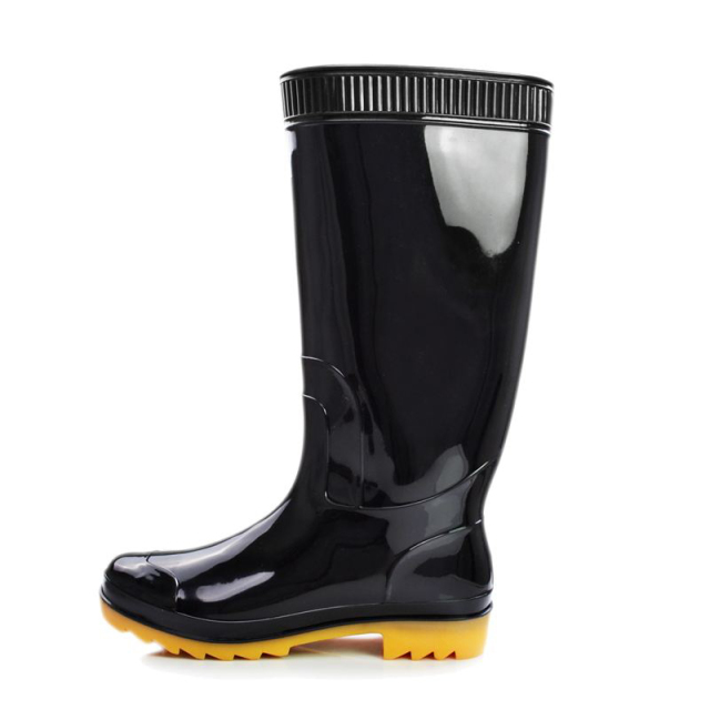 如何下雨天不弄湿鞋,下雨天不湿鞋的方法技巧