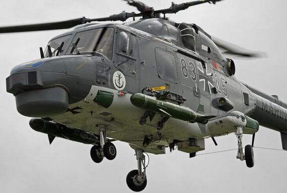 全球十大驱逐舰对比图,万吨级驱逐舰巡洋舰