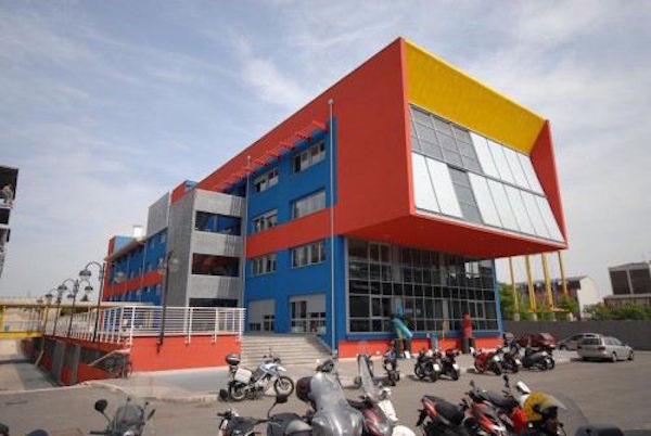 米兰理工大学阿玛尼,为什么米兰理工大学排名低