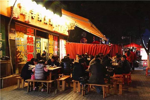 重庆朝天门美食街,重庆沙坪坝美食街