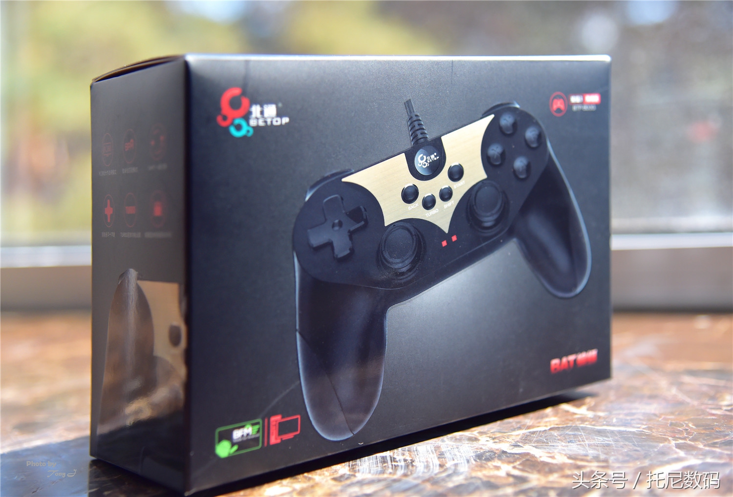 北通蝙蝠3e手柄打吃鸡体验,北通蝙蝠3s蓝牙手柄