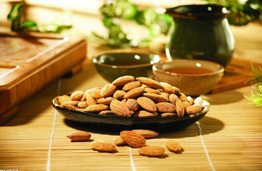 不想加盟开个零食店从哪里进货,好吃零食店加盟10大品牌有哪些