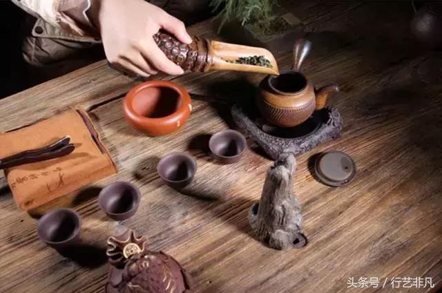 谷雨时节喝茶清肝明目,谷雨前的茶和谷雨后的茶哪个好喝