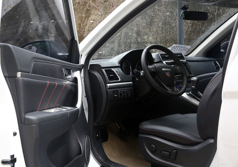 2017款哈弗h6红标2.0t智尚版评测,哈弗h62017款红标1.5t精英型油耗