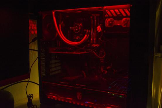 九州风神240rgb一体式水冷,九州风神公爵机箱风扇安装