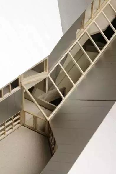 室内案例|耗时6年完成巴塞罗那SalaBeckett话剧院