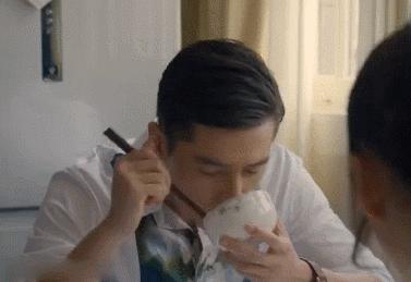 男神吃相大曝光，究竟是诱惑还是二傻？