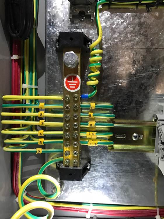 配电柜120平方电缆进线和出线标准,电工配电柜二次电缆接线视频