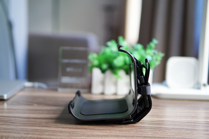 别让甲醛影响你刚买新车的心情，试小米米家车载空气净化器新款