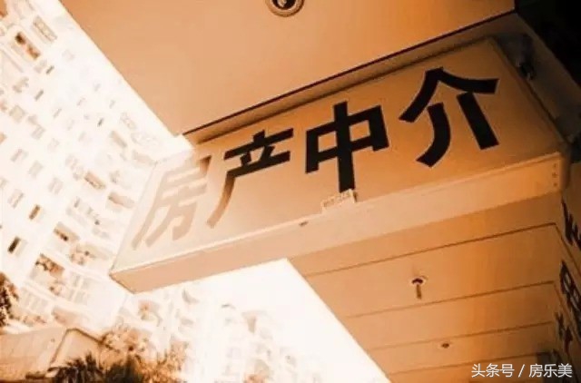 有人租房欠钱把我拉黑怎么办,租客欠钱催收找房东