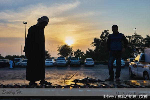 迪拜潮玩如东,迪拜深度游必买纪念品