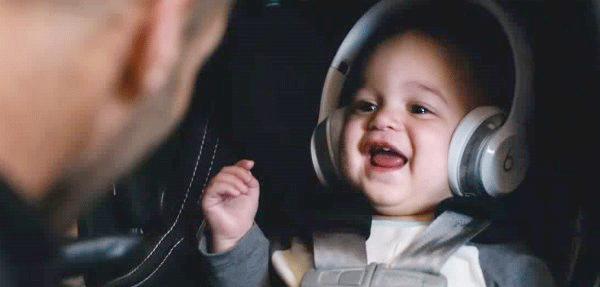 速度与激情8儿子戴耳机,速度与激情8beats