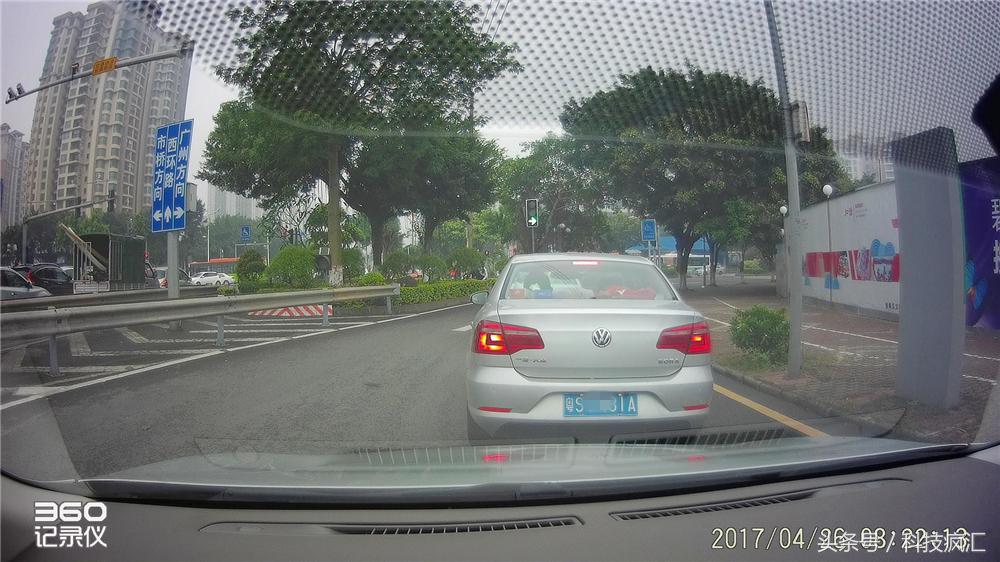 360行车记录仪m301和g300哪个好,360行车记录仪m304评测