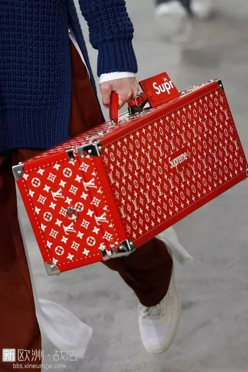 puma蕾哈娜拖鞋测评,蕾哈娜最新款拖鞋