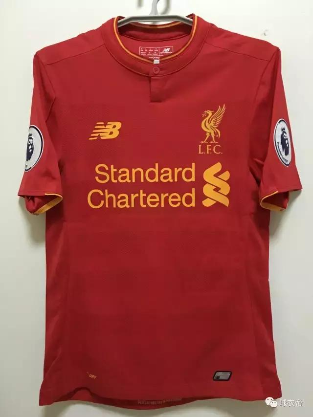 利物浦新赛季球衣宣传照,利物浦19-20冠军纪念版球衣