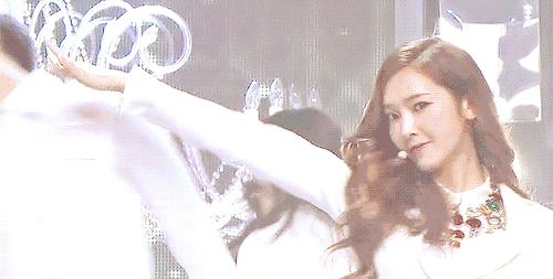 为什么现在都是半永久纹眉,到底建议不建议纹眉呢图片