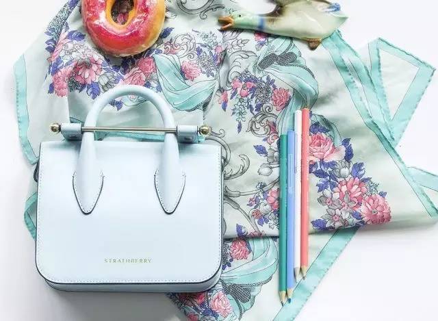 春夏好看实用的包包,告别臃肿绑出时尚感