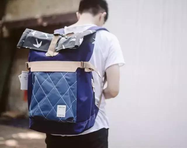 最好用双肩包通勤包,刘雯同款双肩包