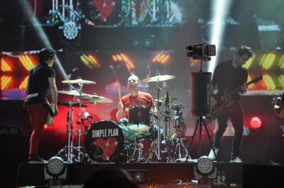 iPhone可以拍摄4K视频，但为何音质会那么差？