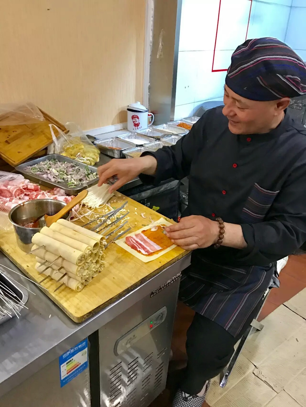 烧烤有些什么东西,烧烤用的是什么