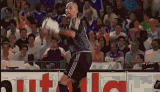 齐达内停球的正确方法,齐达内正确停球技巧