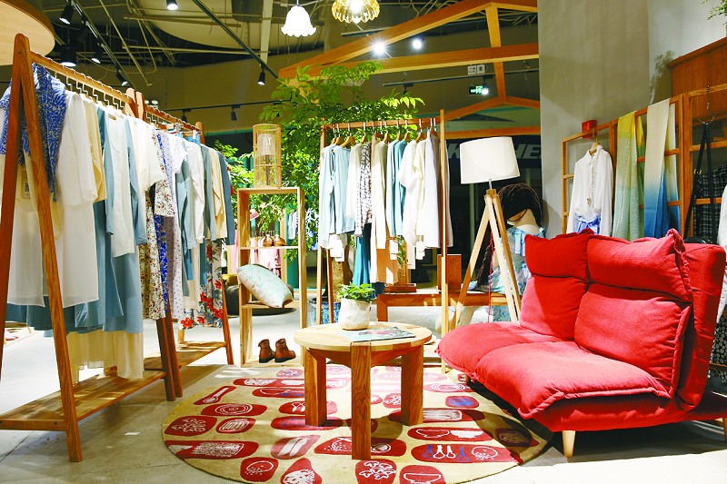 茵曼实体店最新陈列,茵曼品牌现状如何