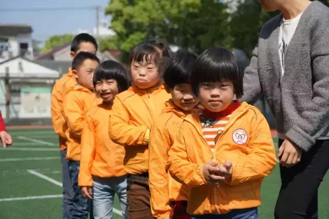 小球大爱公益足球赛,小球大爱公益联赛