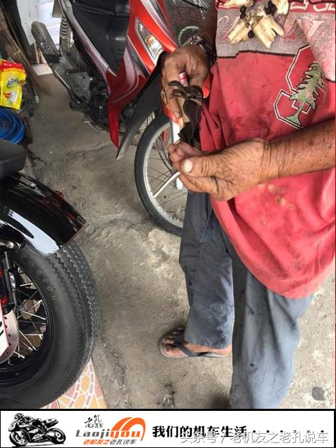 乞丐老头60万泰铢买哈雷摩托圆梦，这才是真正的机车爱好者