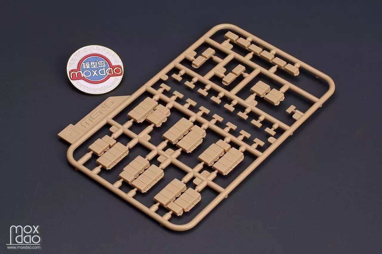 MENG出品的俄罗斯BMR-3M装甲扫雷车｜板件开盒