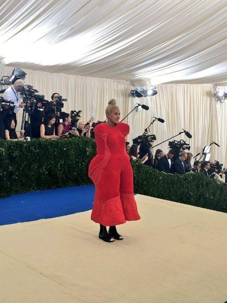 时尚界奥斯卡造型,今年的时尚界年度奥斯卡